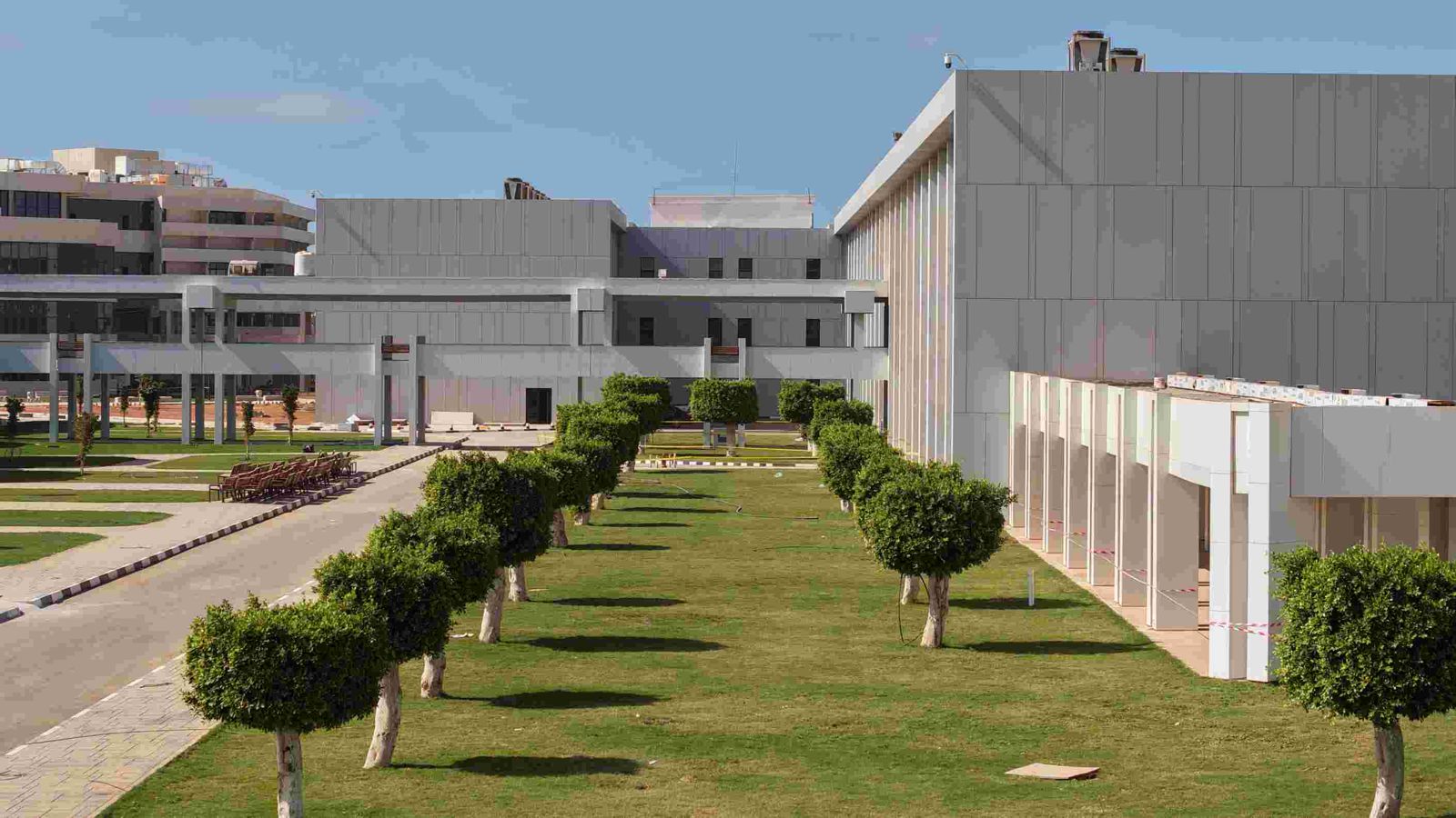 واجهة الكلية